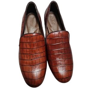 Born Women's Brown Leather Loafers with Crocodile Texture Size 8.5
